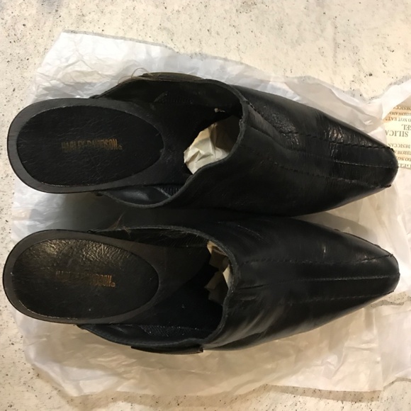 Harley-Davidson Studded Leather Clogs Women's Size 5.5 Black Slip On Pointy Toe - Picture 3 of 6